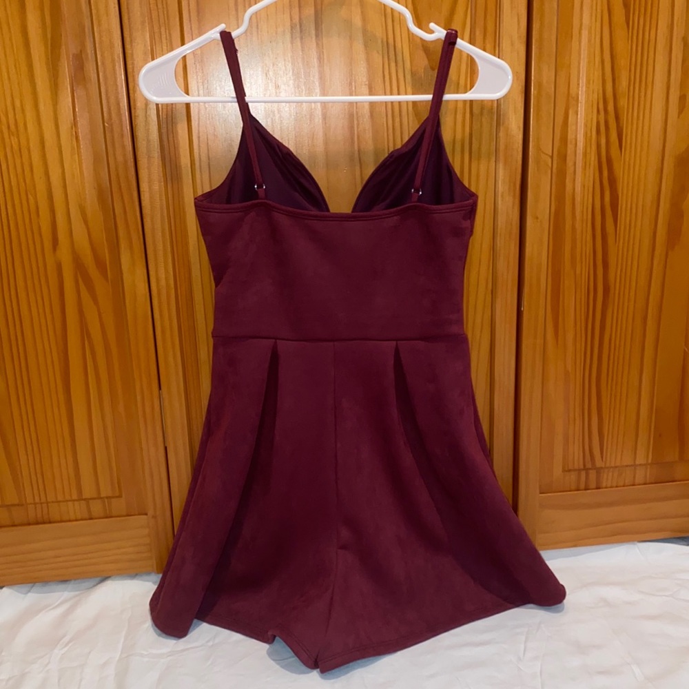 Romper - Picture 3 of 4